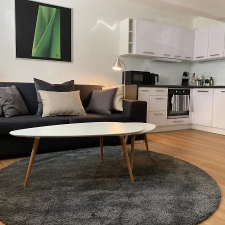 Ap 1 - Apartments 4U Brezinova 